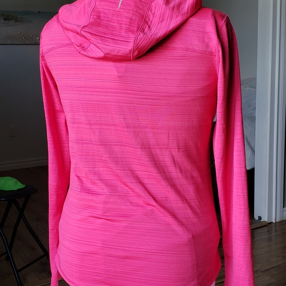 Athletic Works hooded pullover, size Large - Picture 2 of 3